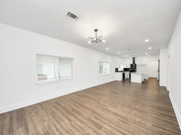 2518 Cochran Street, Houston TX 77009