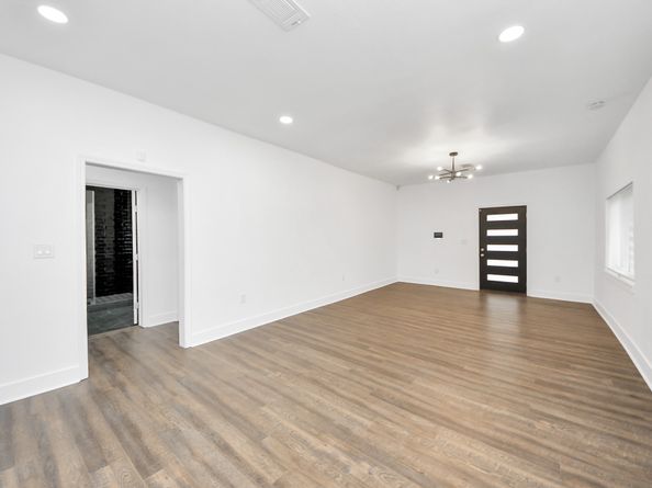 2518 Cochran Street, Houston TX 77009