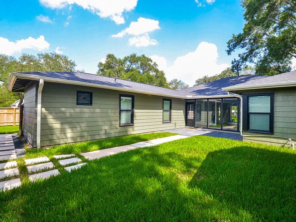 3702 Charleston Street, Houston TX 77021