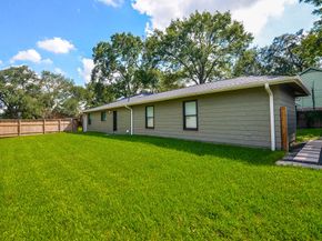 3702 Charleston Street, Houston TX 77021