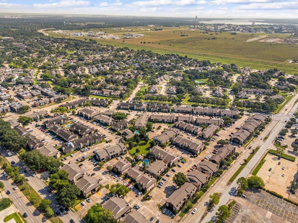 1500 Bay Area Boulevard B105, Houston TX 77058