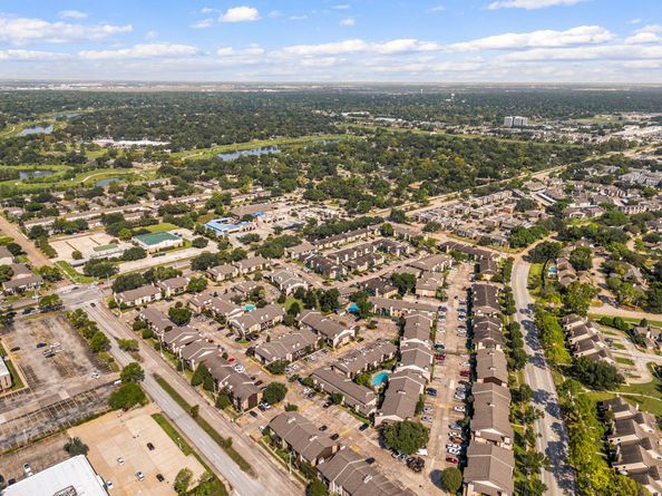 1500 Bay Area Boulevard B105, Houston TX 77058