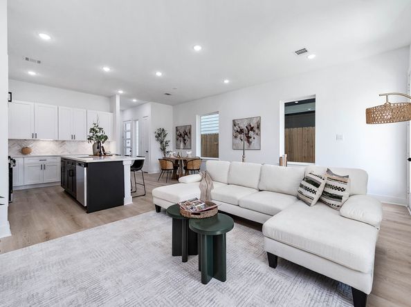 5803 Hardy Street, Houston TX 77009