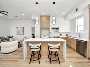 2312 Barbee Street, Houston TX 77004