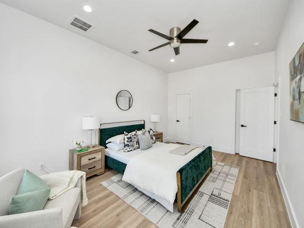 2312 Barbee Street, Houston TX 77004