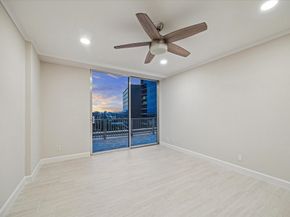 2016 Main Street 622, Houston TX 77002