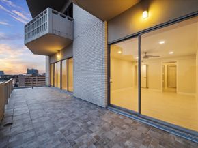 2016 Main Street 622, Houston TX 77002