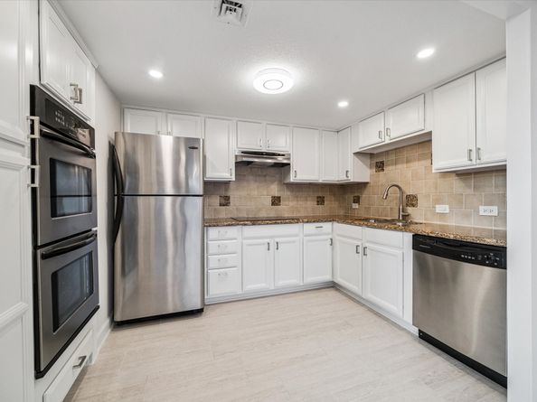 2016 Main Street 622, Houston TX 77002