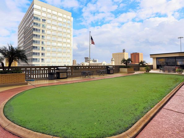 2016 Main Street 622, Houston TX 77002