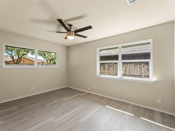 11106 Huggins Drive, Houston TX 77035