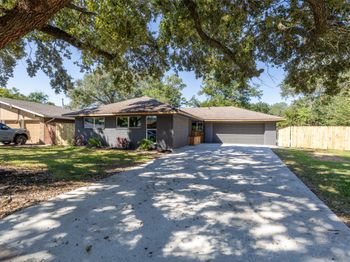11106 Huggins Drive