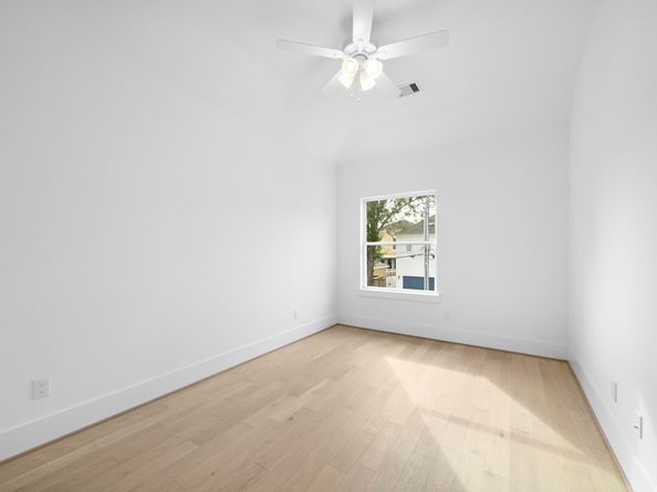 1430 Nashua Street, Houston TX 77008