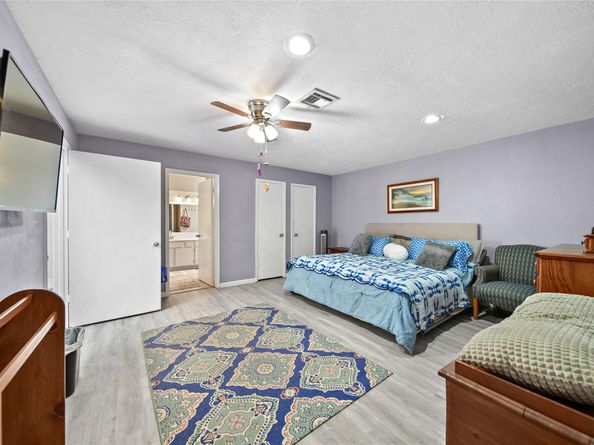 6122 Gallant Forest Drive, Houston TX 77088