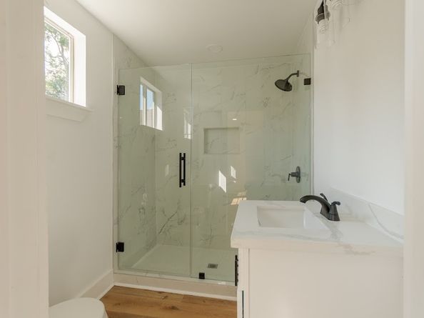 6802 Eastwood Street, Houston TX 77021