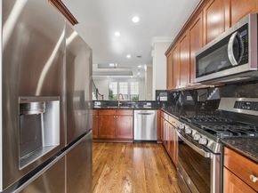 1046 W 23rd Street C, Houston TX 77008