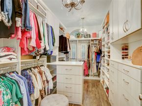 62 Pipers Walk, Sugar Land TX 77479