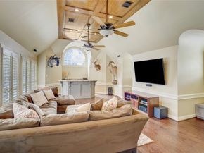 62 Pipers Walk, Sugar Land TX 77479