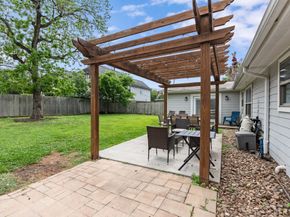 1506 Freedonia Drive, Houston TX 77055