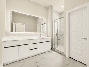 708 Savonna, Houston TX 77076