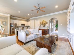 1110 Sherwood Trail, Houston TX 77043