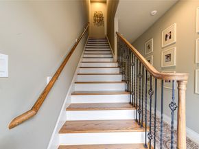 1110 Sherwood Trail, Houston TX 77043
