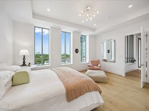 2325 Welch Street 704, Houston TX 77019