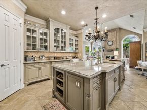11718 Providence Park, Houston TX 77024
