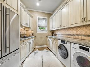 11718 Providence Park, Houston TX 77024