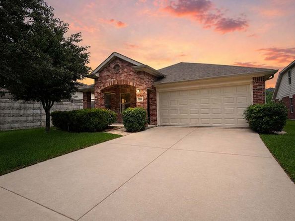 16630 Whitaker Creek Drive, Houston TX 77095