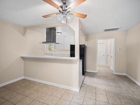 623 S 1st Street, Conroe TX 77301