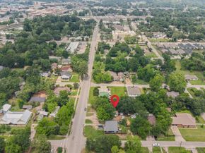 623 S 1st Street, Conroe TX 77301