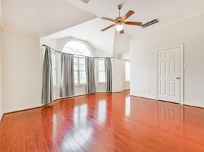 5723 Kansas Street, Houston TX 77007