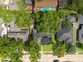 5350 Dumfries Drive, Houston TX 77096