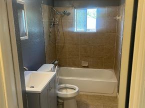 4326 Larkspur Street 14, Houston TX 77051