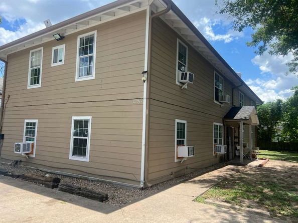 4326 Larkspur Street 14, Houston TX 77051