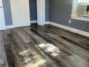 4326 Larkspur Street 14, Houston TX 77051