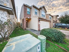 10913 Panther Court, Houston TX 77099