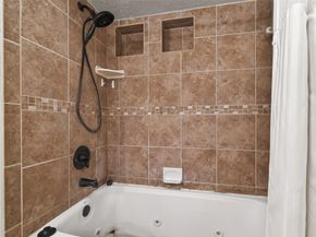 11611 Pebbleton Drive, Houston TX 77070