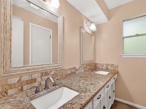11611 Pebbleton Drive, Houston TX 77070