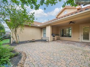 70 Shadow Creek Ridge Drive, Spring TX 77389
