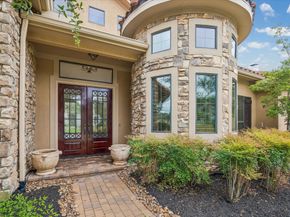 70 Shadow Creek Ridge Drive, Spring TX 77389