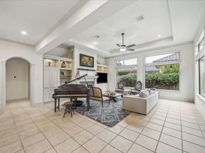 70 Shadow Creek Ridge Drive, Spring TX 77389