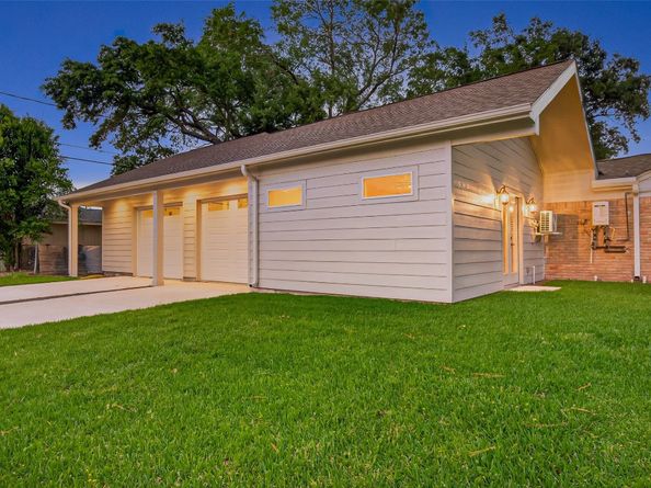 5638 Sanford Road, Houston TX 77096