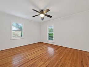 5638 Sanford Road, Houston TX 77096
