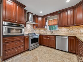 5638 Sanford Road, Houston TX 77096