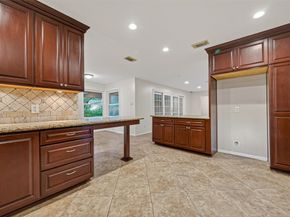 5638 Sanford Road, Houston TX 77096