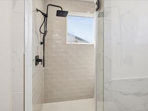 1915 Kolfahl Street A, Houston TX 77023