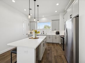 1915 Kolfahl Street A, Houston TX 77023