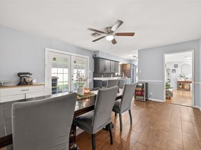 10502 Hollyglen Drive, Houston TX 77016