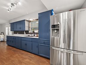 10502 Hollyglen Drive, Houston TX 77016